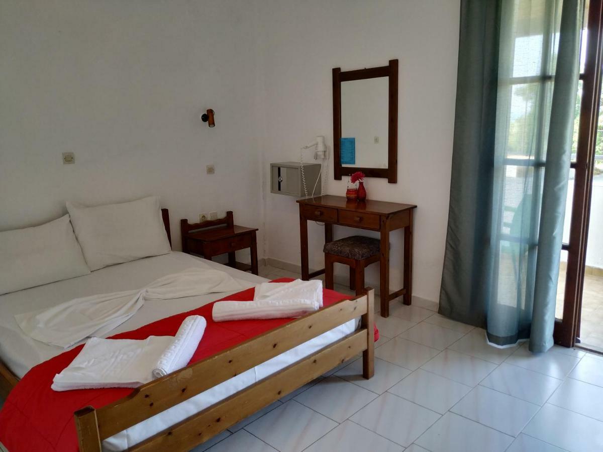 Pardalakis Studios Gerani  Extérieur photo