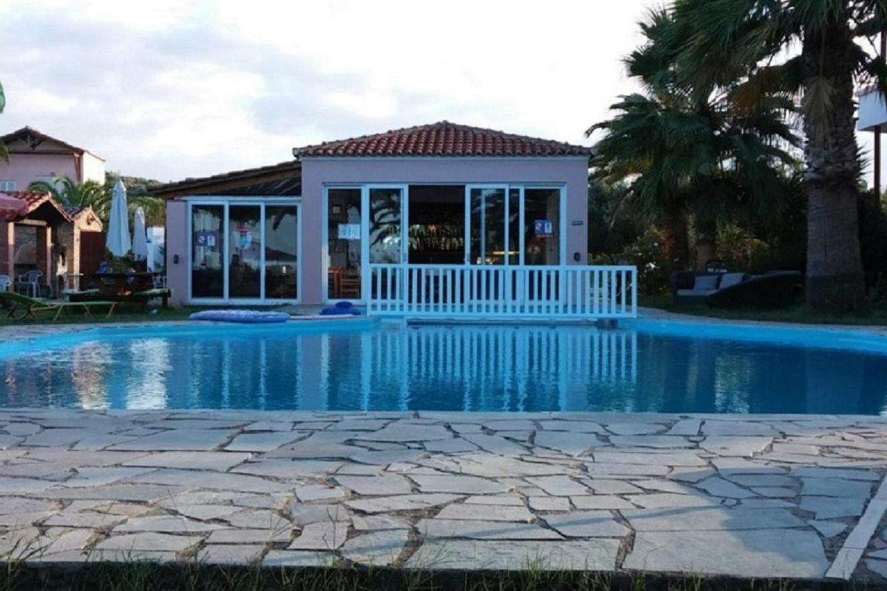 Pardalakis Studios Gerani  Extérieur photo